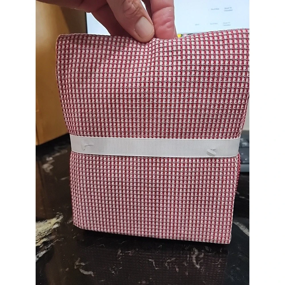 NWT! UGG Camper Plaid Kitchen Towels (Set of 3) 18 Inch X 28 Inch Lava Color NEW